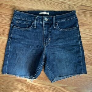 Levi’s cutoff Jean shorts